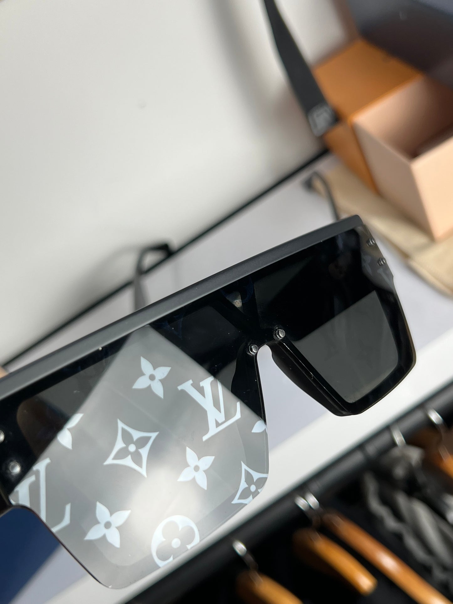 Louis Vuitton Waimea L Sunglasses- Black