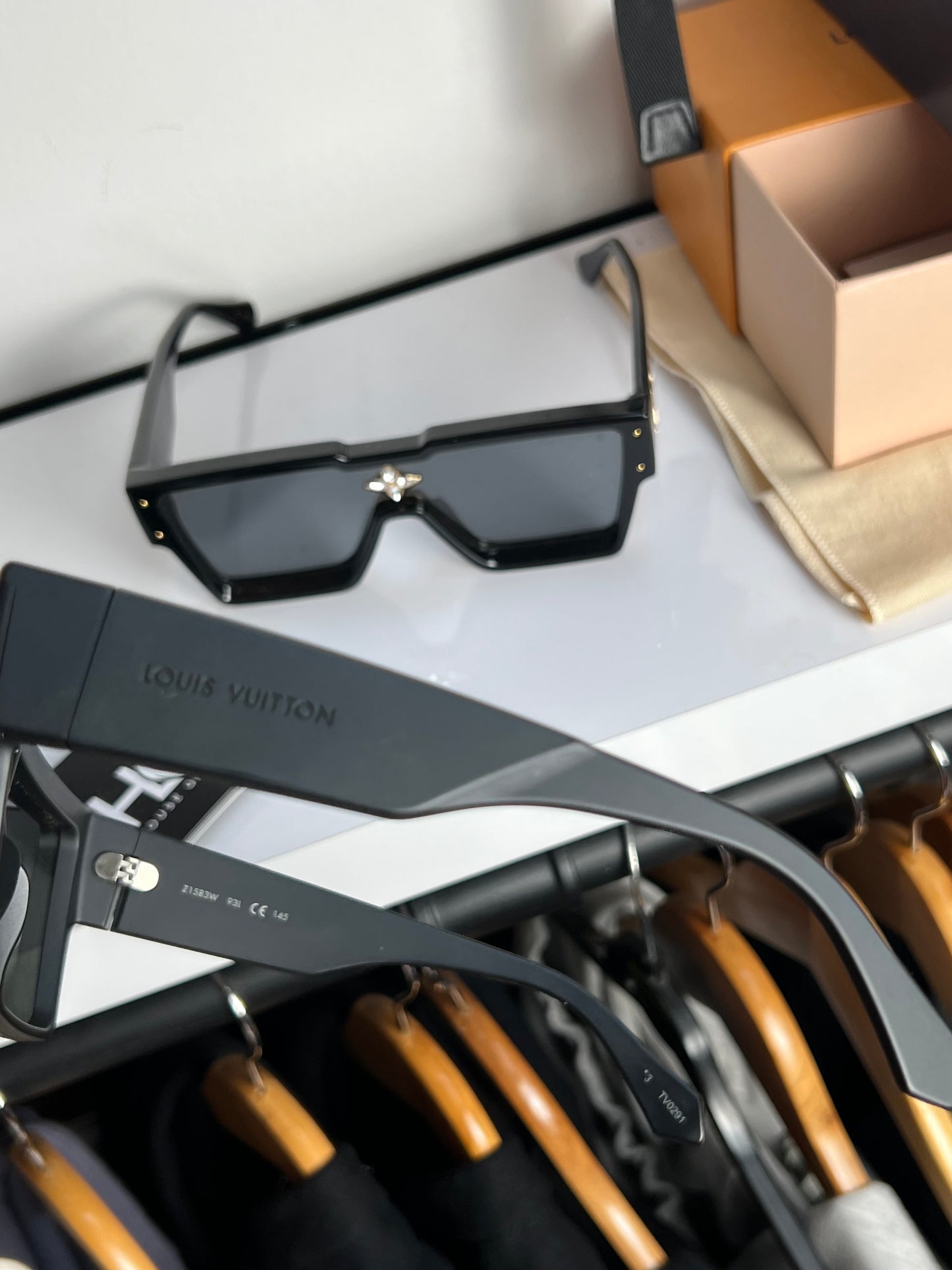 Louis Vuitton Waimea L Sunglasses- Black